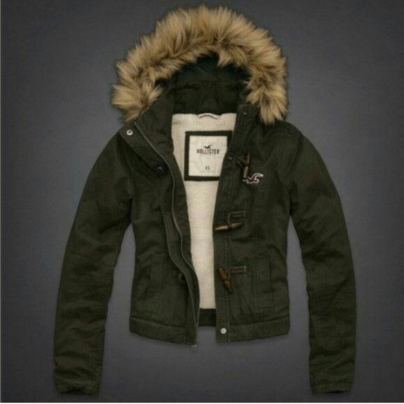 Hollister Jackets & Blazers - Hollister Sherpa fur fleece lined coat olive green